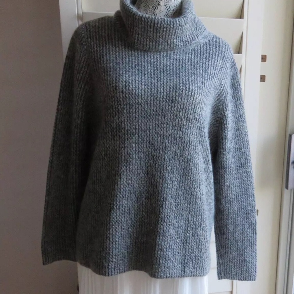 Linden Hill Gray Mohair Blend Turtle Neck Bulky Sweater XL Made in Japan Women's